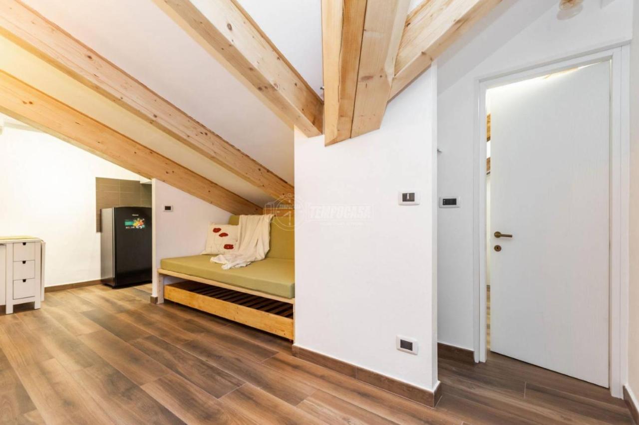 Apartment Romantica Mansarda Nel Cuore Di Turin