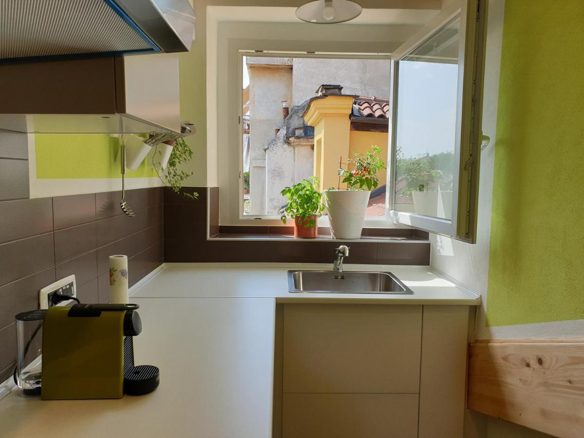 Apartment Romantica Mansarda Nel Cuore Di Turin